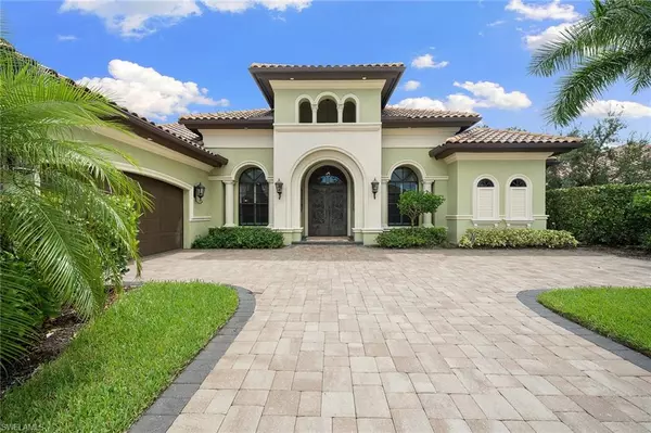 Naples, FL 34113,7756 Classics DR