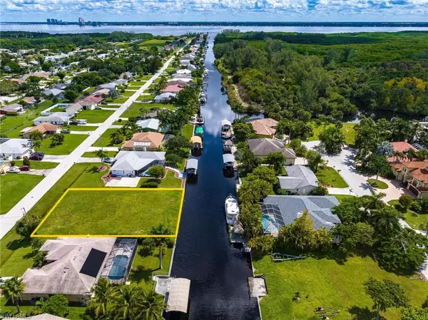 Cape Coral, FL 33990,1976 Coral Point DR