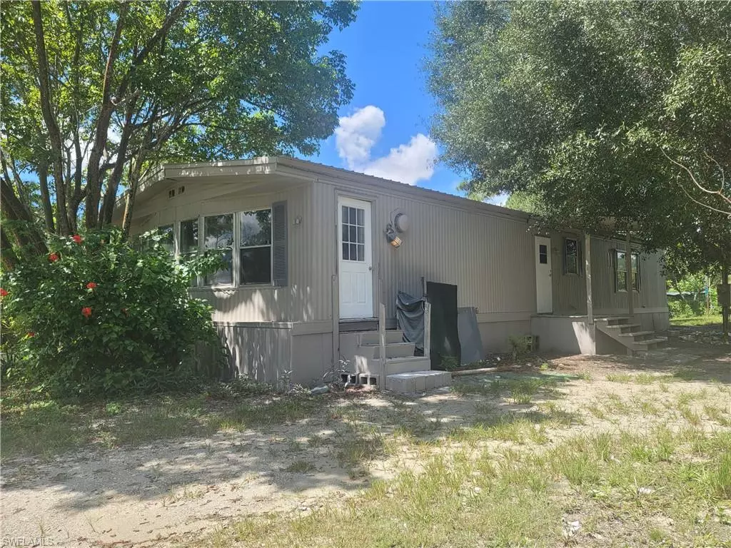 Clewiston, FL 33440,780 S Kennel ST