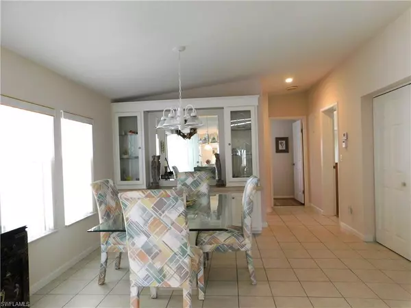 Fort Myers Beach, FL 33931,17550 Canal Cove CT