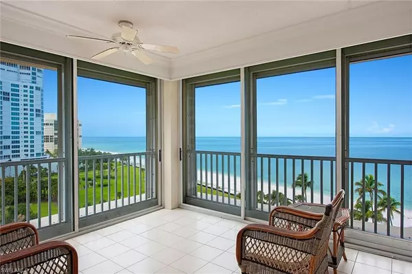 Naples, FL 34103,4301 Gulf Shore BLVD N #904