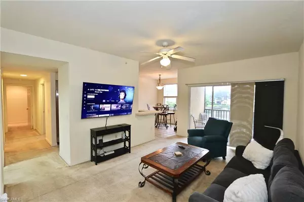 Naples, FL 34119,7925 Preserve CIR #324