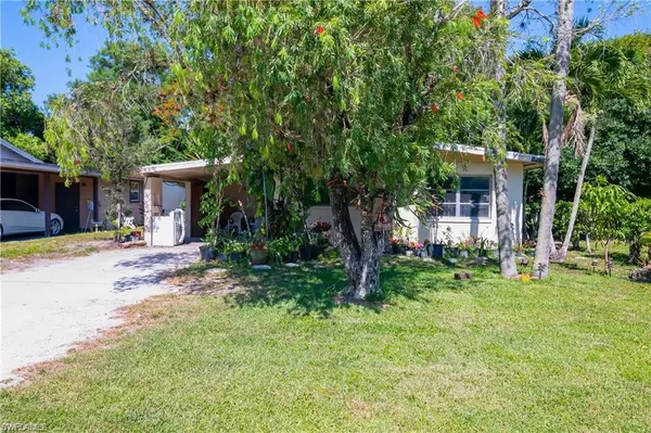 565 Carolina AVE, Fort Myers, FL 33905