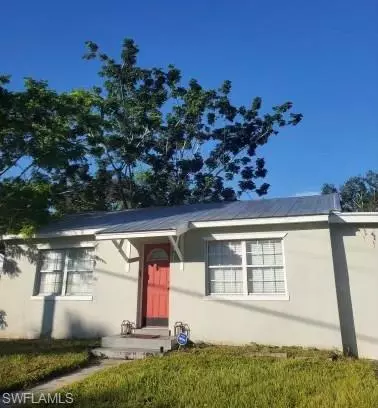 300 Delray AVE, Fort Myers, FL 33905