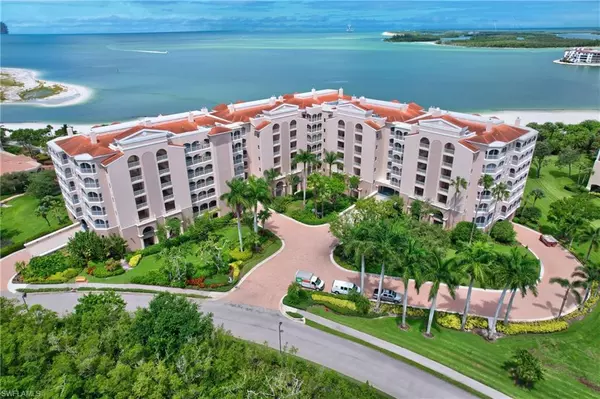 Marco Island, FL 34145,3000 Royal Marco WAY #414