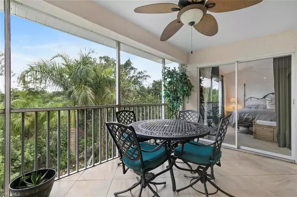 Naples, FL 34114,1024 Mainsail DR #523