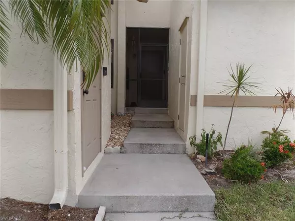 Fort Myers, FL 33908,15075 Parkside DR #104