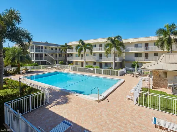 766 Central AVE #204, Naples, FL 34102