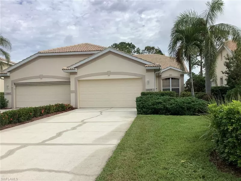 2209 Carnaby CT, Lehigh Acres, FL 33973