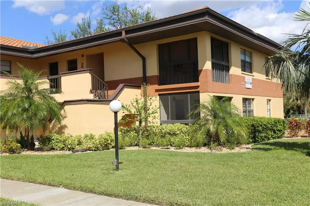 Fort Myers, FL 33919,6108 Whiskey Creek DR #107