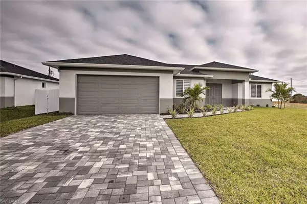 837 NE 7th PL, Cape Coral, FL 33909