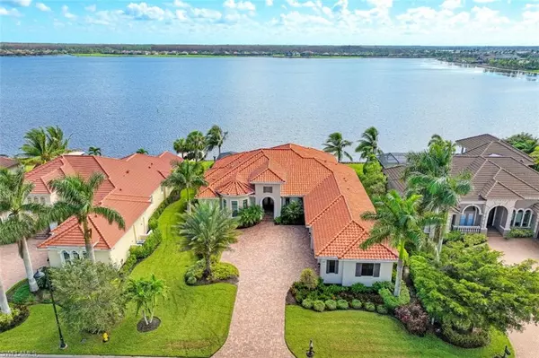 9238 Marble Stone DR, Naples, FL 34120