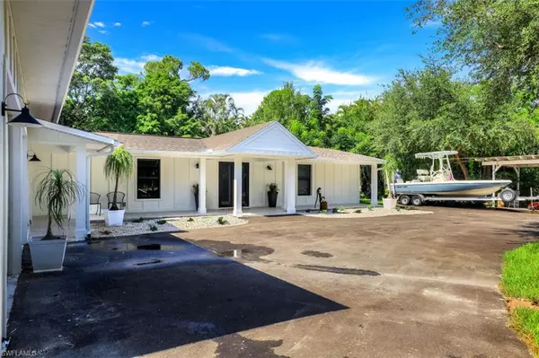 Naples, FL 34104,4482 Lorraine AVE