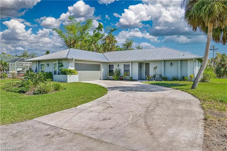 2248 Westwood RD, North Fort Myers, FL 33917