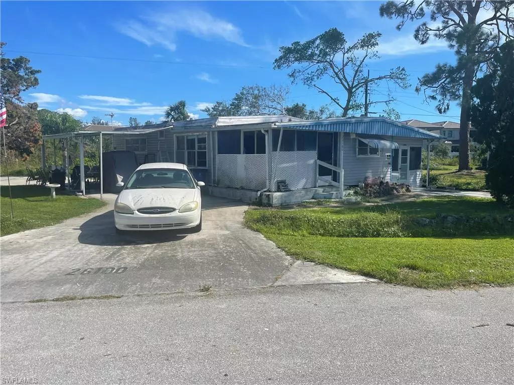 Bonita Springs, FL 34135,26100 Colony RD