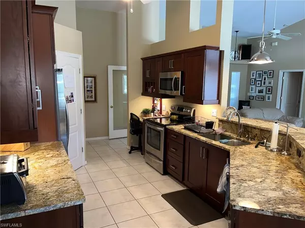 North Fort Myers, FL 33917,7432 Dana Lin CIR