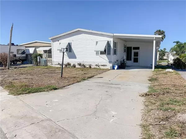 11350 Cypress LN, Fort Myers Beach, FL 33931