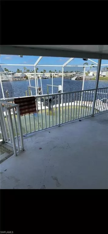 Fort Myers Beach, FL 33931,17730 Canal Cove CT