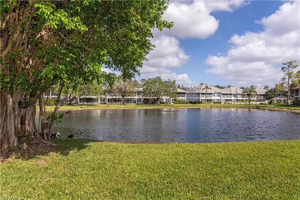 800 Misty Pines CIR #H-102, Naples, FL 34105