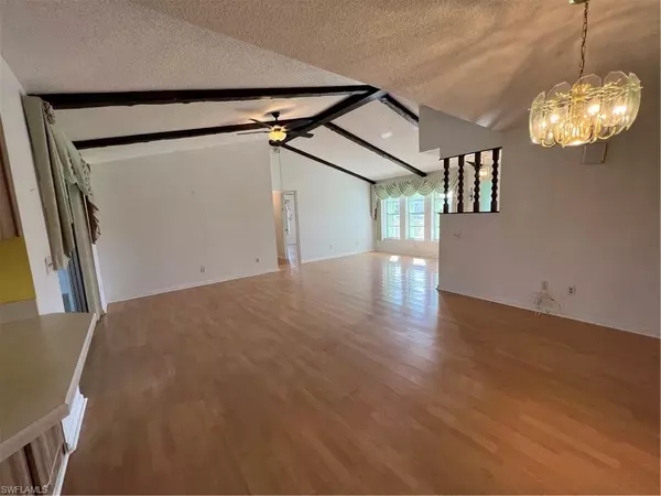 Cape Coral, FL 33990,219 SE 16th TER