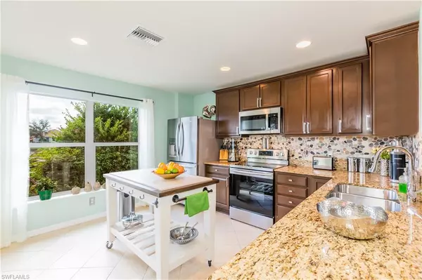 Naples, FL 34114,8668 Querce CT