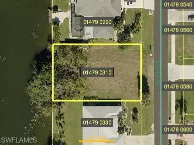 Cape Coral, FL 33990,202 SE 8th PL