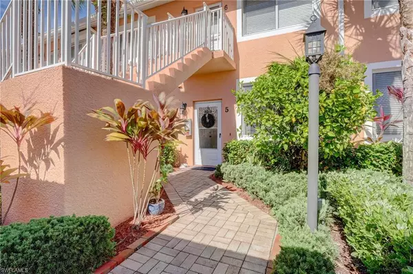 Naples, FL 34114,6820 Beach Resort DR ##5