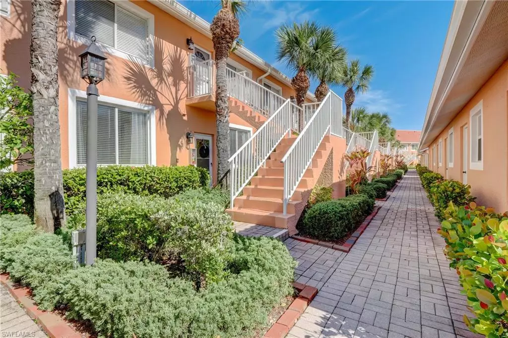 Naples, FL 34114,6820 Beach Resort DR ##5