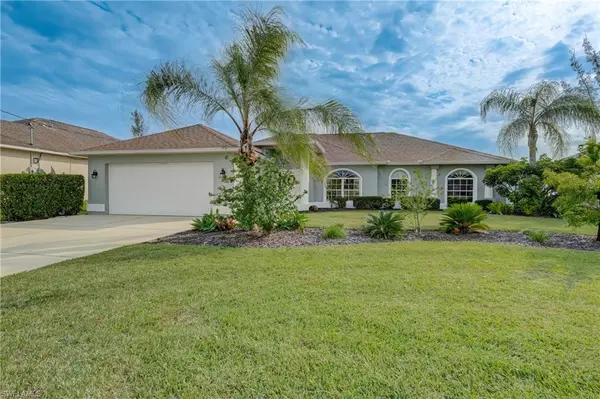 148 SE 23rd ST, Cape Coral, FL 33990
