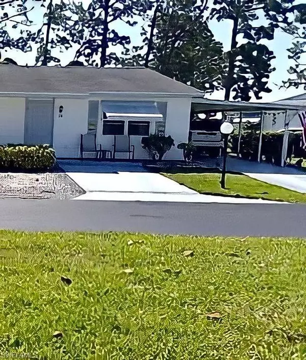 24 Pinewood BLVD, Lehigh Acres, FL 33936