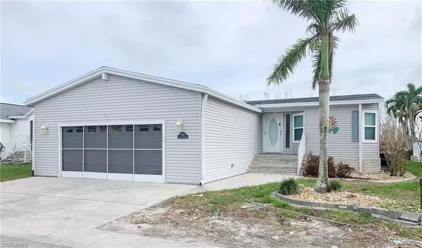 17681 Canal Cove CT, Fort Myers Beach, FL 33931