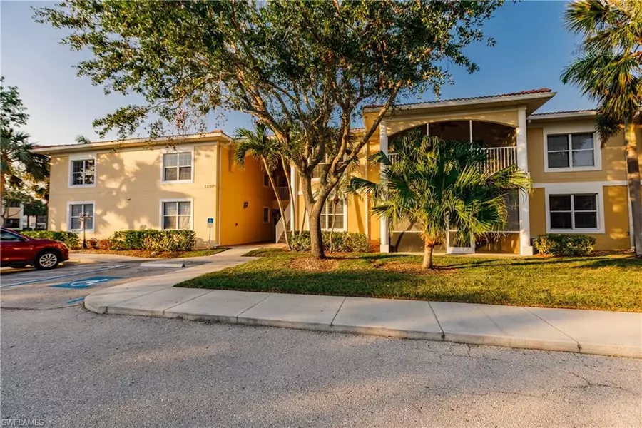 12505 McGregor BLVD #206, Fort Myers, FL 33919