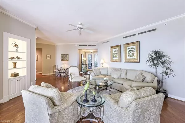 Marco Island, FL 34145,5000 Royal Marco WAY #332