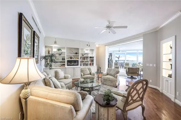 Marco Island, FL 34145,5000 Royal Marco WAY #332