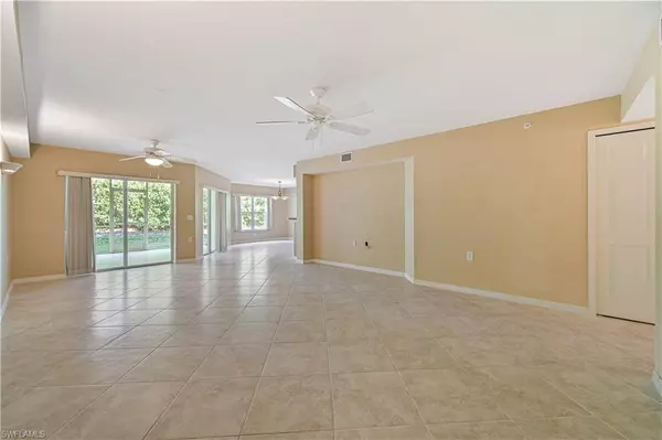 Bonita Springs, FL 34135,25710 Lake Amelia WAY #103