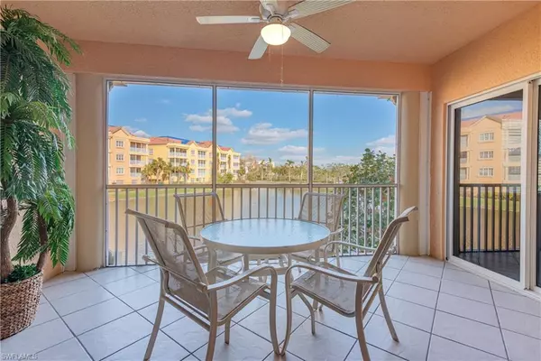 Fort Myers Beach, FL 33931,7451 Bella Lago DR #122