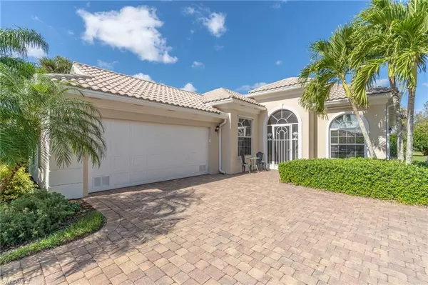 7561 Garibaldi CT, Naples, FL 34114