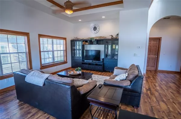 Everglades City, FL 34139,305 N Storter AVE #316