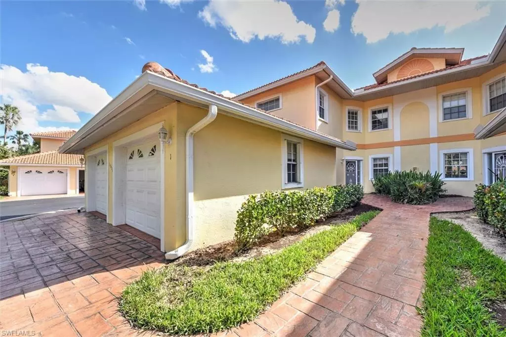 Naples, FL 34112,1750 Reuven CIR #1601