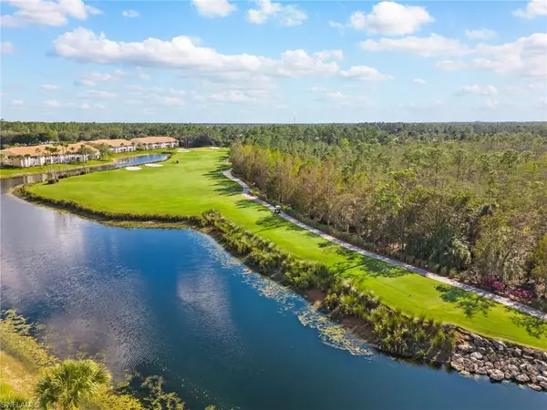 Naples, FL 34112,3830 Sawgrass WAY #2942