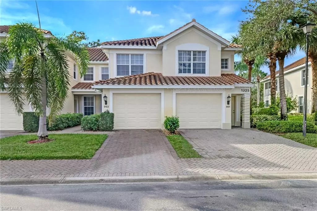 Naples, FL 34105,1325 Henley ST #902