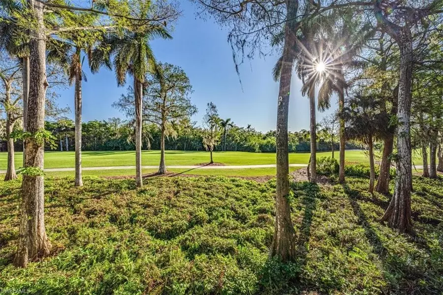 103 Clubhouse DR #253, Naples, FL 34105