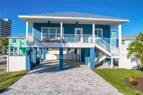 127 Delmar AVE, Fort Myers Beach, FL 33931