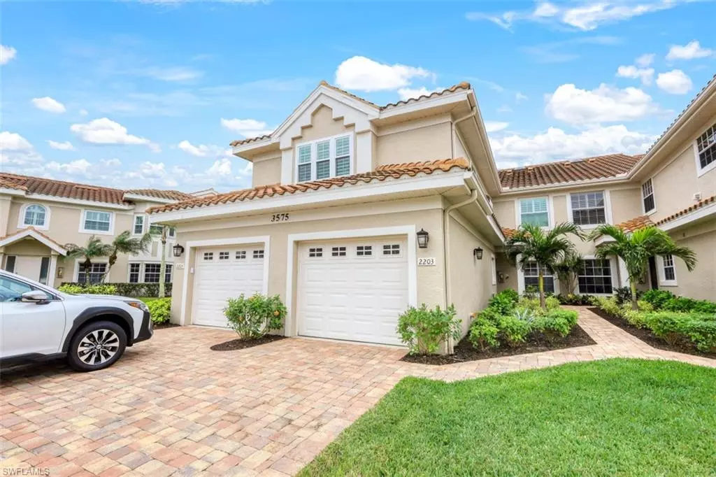 Naples, FL 34112,3575 Windjammer CIR #2203