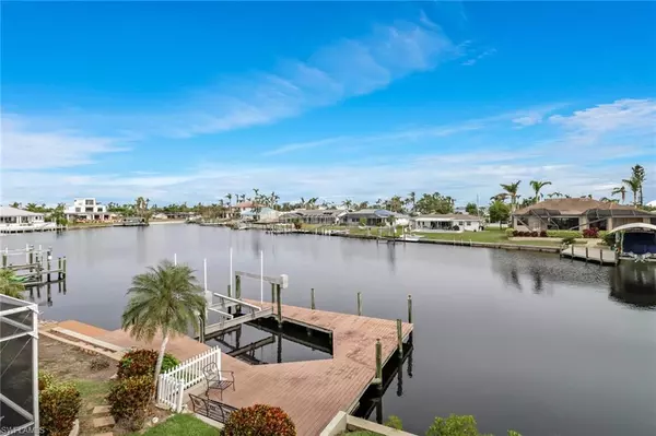 Cape Coral, FL 33904,5331 Malibu CT