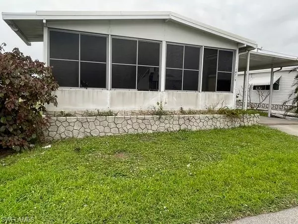 North Fort Myers, FL 33917,14713 Pioneer PL