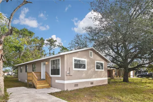 3129 Dunbar AVE, Fort Myers, FL 33916