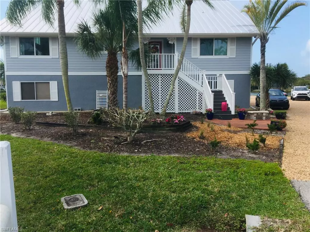 Sanibel, FL 33957,9127 Mockingbird DR