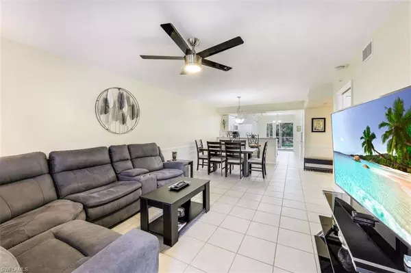 Bonita Springs, FL 34135,25755 Lake Amelia WAY #102