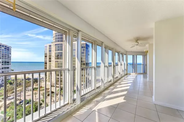 Naples, FL 34103,4401 Gulf Shore BLVD N #1405